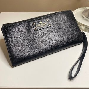 Kate Spade Black Wallet Wristlet